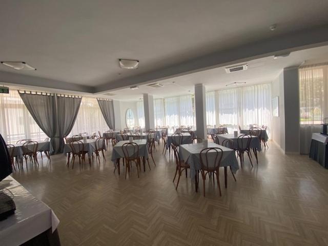 Hotel Monaco - Parcheggio Incluso Min 2 Gg Milano Marittima Exteriér fotografie