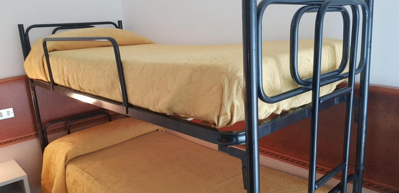 Hotel Monaco - Parcheggio Incluso Min 2 Gg Milano Marittima Exteriér fotografie