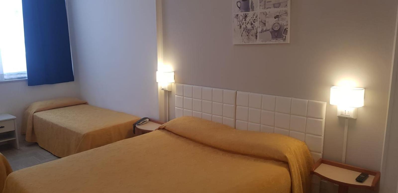 Hotel Monaco - Parcheggio Incluso Min 2 Gg Milano Marittima Pokoj fotografie