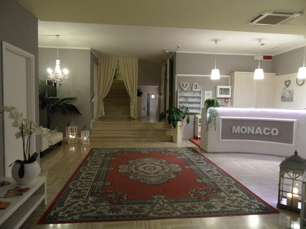 Hotel Monaco - Parcheggio Incluso Min 2 Gg Milano Marittima Exteriér fotografie